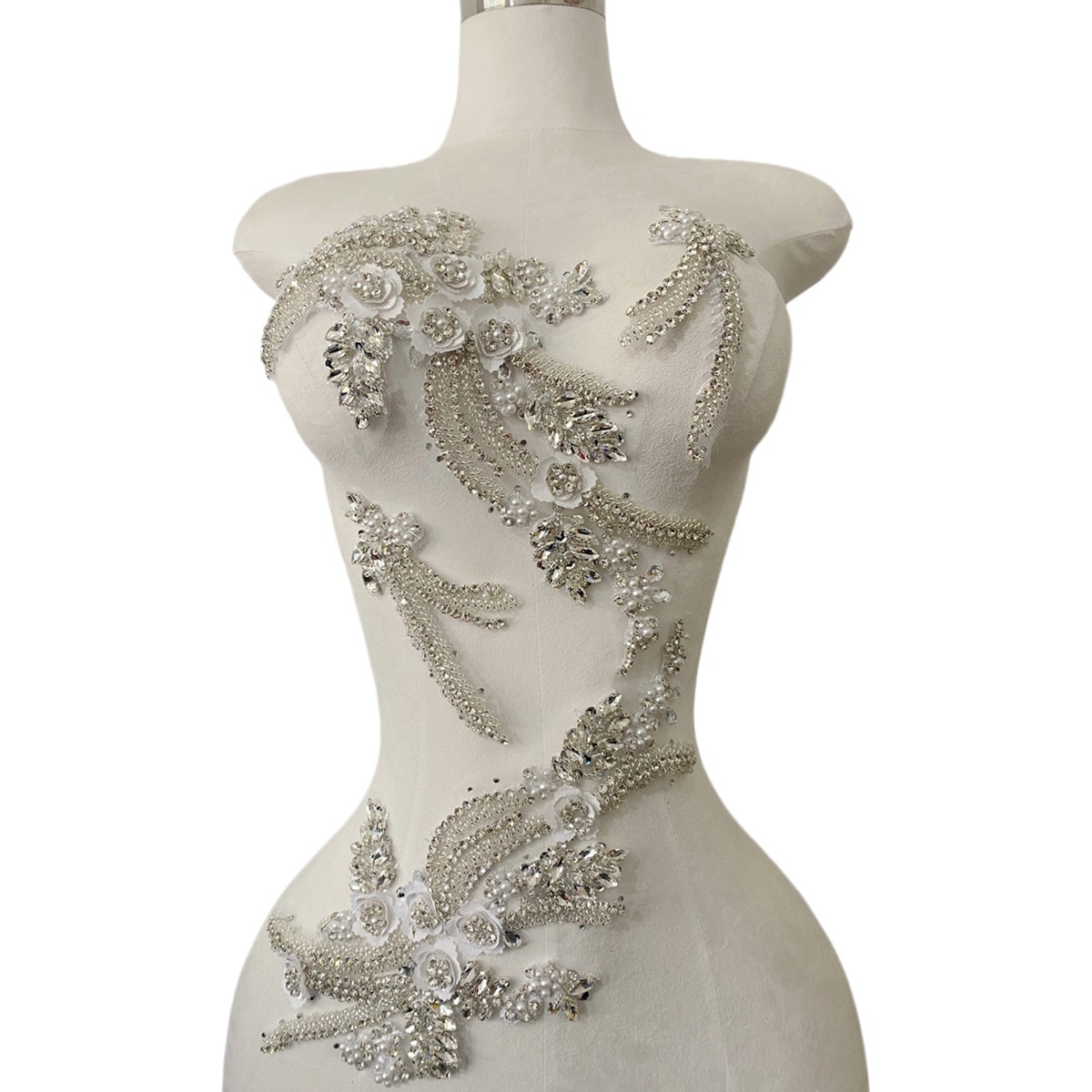Sew On Rhinestone - ชุดอุปกรณ์ตกแต่งชุดแต่งงานแบบเย็บมือ DIY พร้อมคริสตัลและเลื่อมประดับ 4 ชิ้น