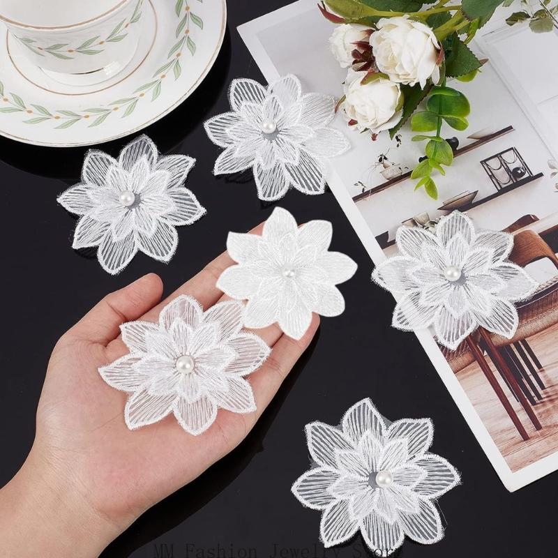 20แพ็คตกแต่งดอกไม้สีขาวเย็บปัก - Applique Patch Flower บทวิจารณ์และราคา