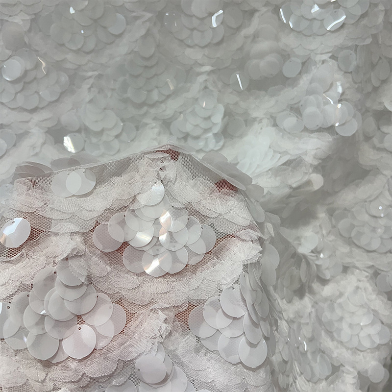 ฐานตาข่ายผ้าเลื่อมเย็บปักถักร้ - Crystal Mesh Fabric บทวิจารณ์และราคา